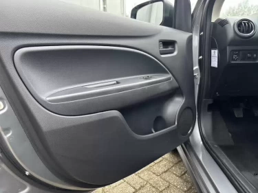 Foto van Mitsubishi Space Star