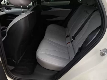 Foto van BYD SEAL 6 Touring