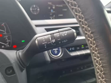 Foto van Lexus UX