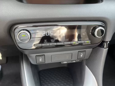 Foto van Mazda 2 Hybrid