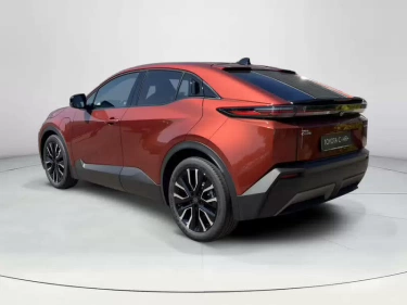 Foto van Toyota C-HR+