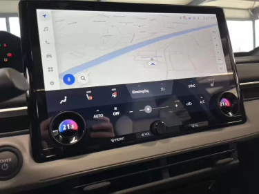 Foto van Toyota C-HR+