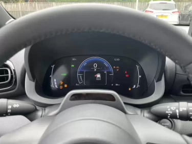Foto van Mazda 2 Hybrid