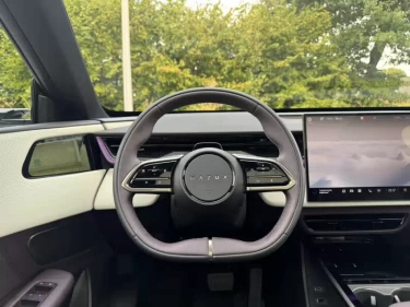 Foto van Mazda CX-6e