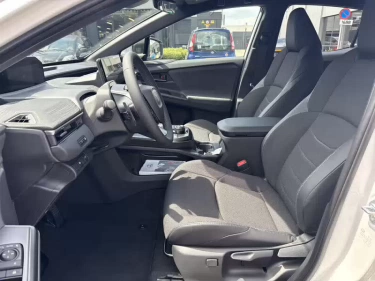 Foto van Toyota C-HR+