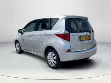 Foto van Toyota Verso-S