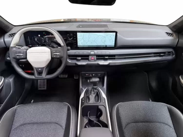 Foto van Kia K4