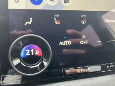Foto van Toyota C-HR+