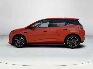 Foto van BYD DOLPHIN G DM-i