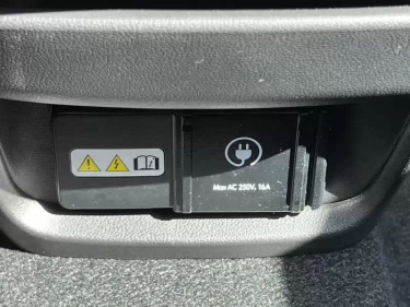 Foto van Hyundai INSTER