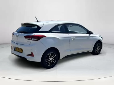 Foto van Hyundai i20 Coupé