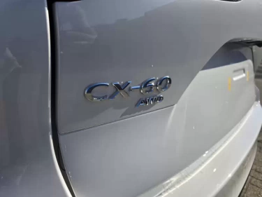 Foto van Mazda CX-60