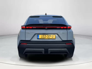 Foto van Toyota C-HR+