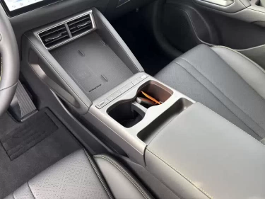 Foto van BYD ATTO 2 DM-i
