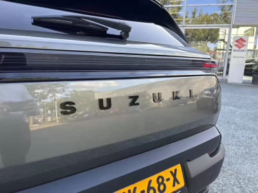 Foto van Suzuki e VITARA