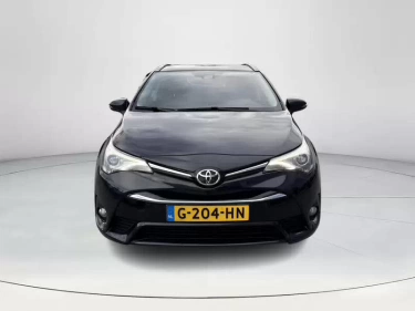 Foto van Toyota Avensis Touring Sports