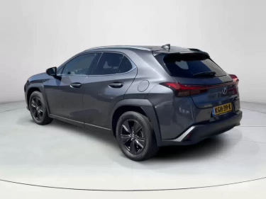Foto van Lexus UX