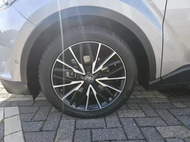 Foto van Toyota C-HR