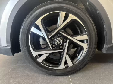 Foto van Toyota C-HR