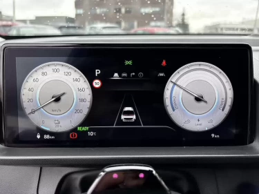 Foto van Hyundai INSTER