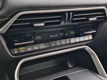Foto van Mazda CX-60