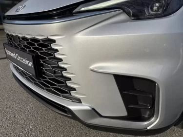 Foto van Lexus LBX