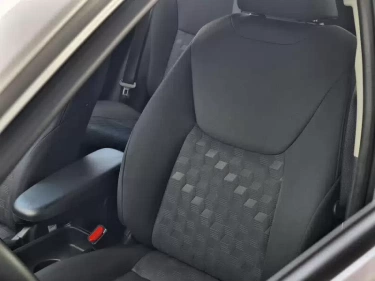 Foto van Mazda 2 Hybrid