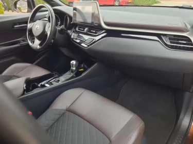 Foto van Toyota C-HR