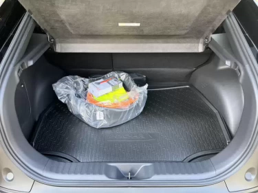 Foto van Toyota C-HR+
