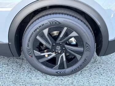 Foto van Toyota C-HR+