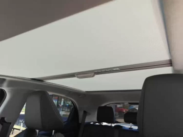 Foto van Mazda 2 Hybrid