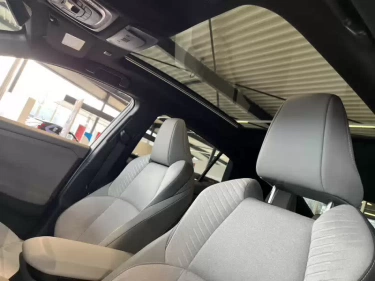 Foto van Toyota C-HR+