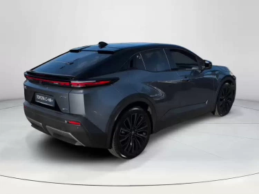 Foto van Toyota C-HR+