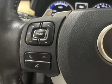 Foto van Lexus NX