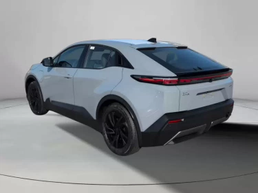 Foto van Toyota C-HR+