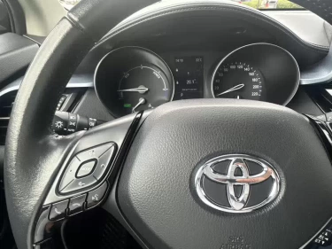 Foto van Toyota C-HR