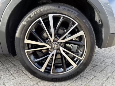 Foto van Toyota C-HR