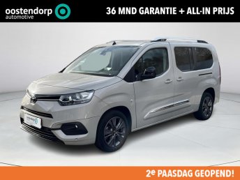 Toyota PROACE CITY Verso 1.2 Turbo Dynamic Long 7persoons | All-in prijs | Automaat | Stoelverwarming | Parkeersensoren occasion 2022