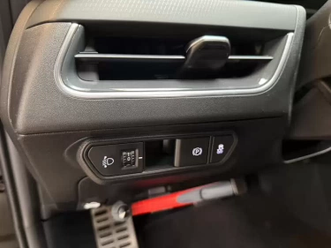 Foto van Kia K4