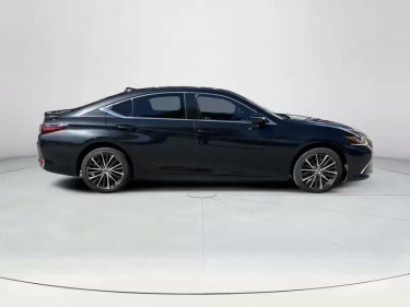 Foto van Lexus ES