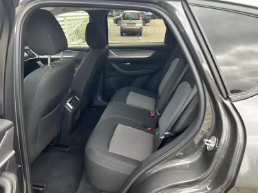 Foto van Mazda CX-60