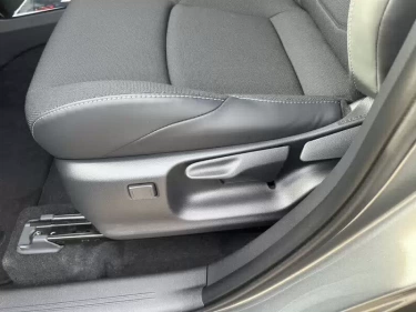 Foto van Toyota C-HR+