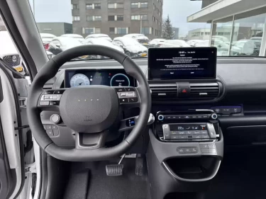 Foto van Hyundai INSTER