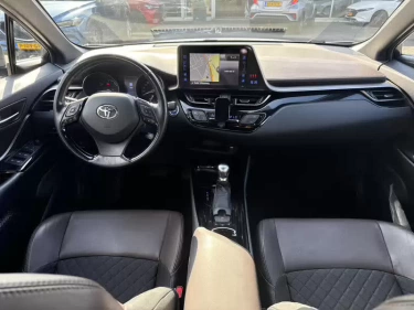 Foto van Toyota C-HR