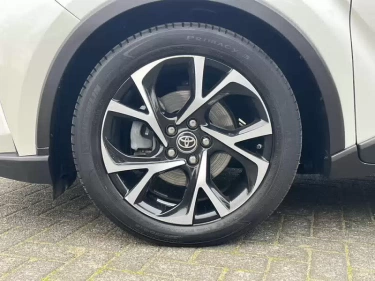 Foto van Toyota C-HR