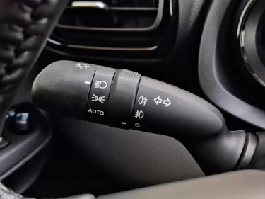 Foto van Mazda 2 Hybrid