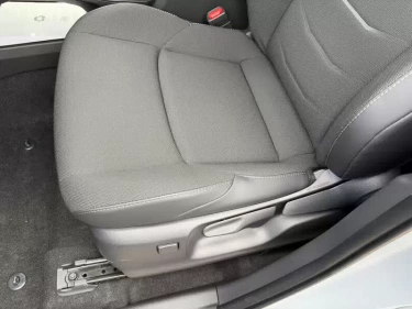 Foto van Toyota C-HR+