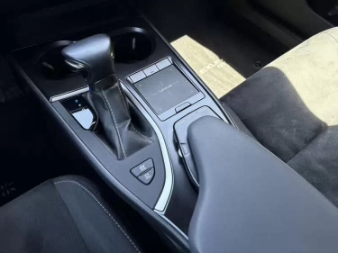 Foto van Lexus UX