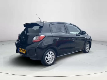 Foto van Mitsubishi Space Star