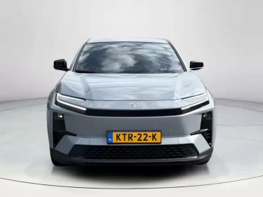 Foto van Toyota C-HR+